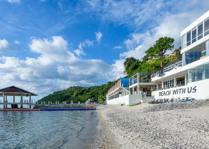 Destino Beach Resort And Hotel