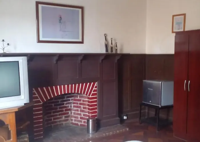 Hostal María Luisa Bombal