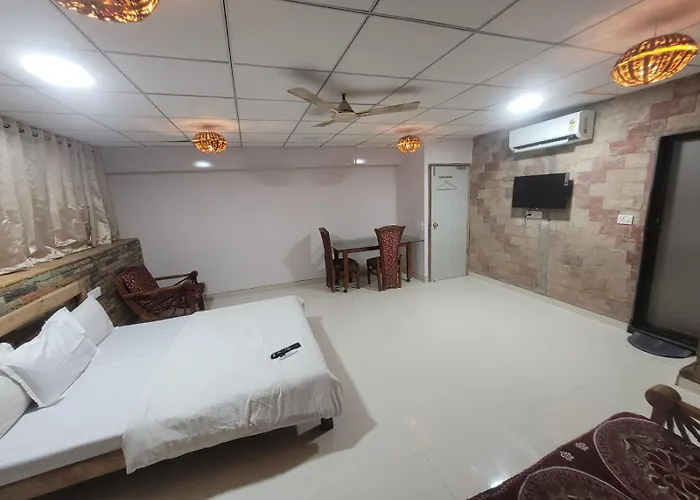 Agrawal Bhavan Budget Stay Only For Indians Mumbai