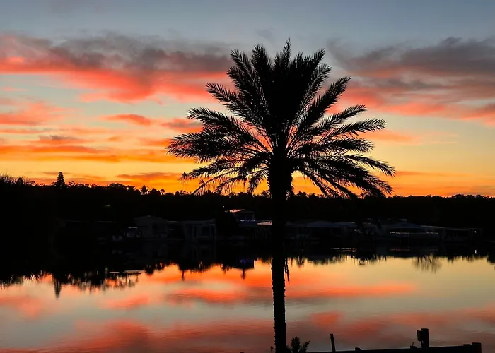 Intercoastal Beach Suite