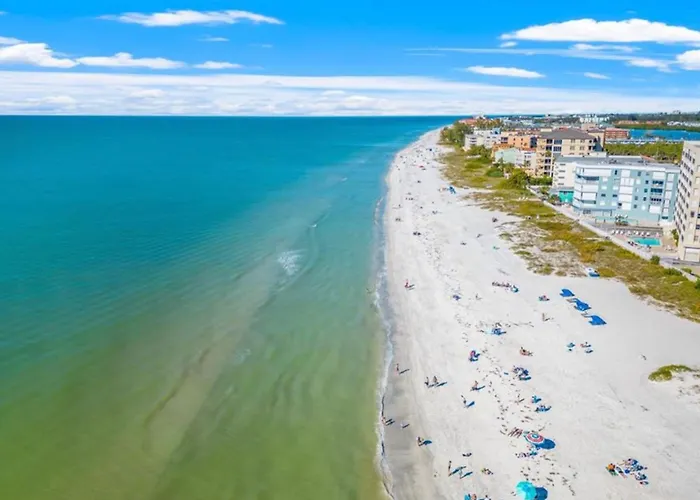 Intercoastal Beach Suite