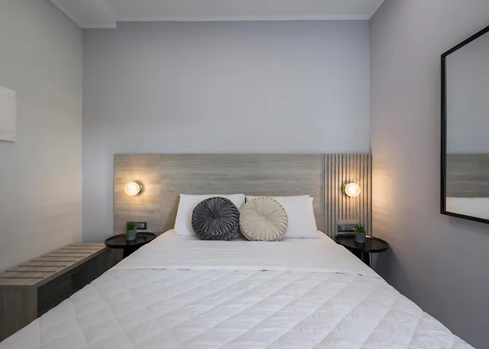 Alexia Seaview Apartments