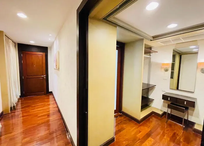 Royal Sammuk Villa
