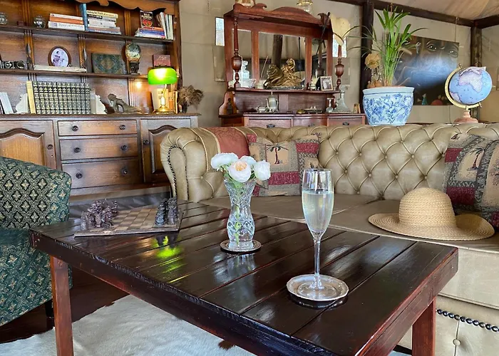 Out In Africa Wildlife Lodge