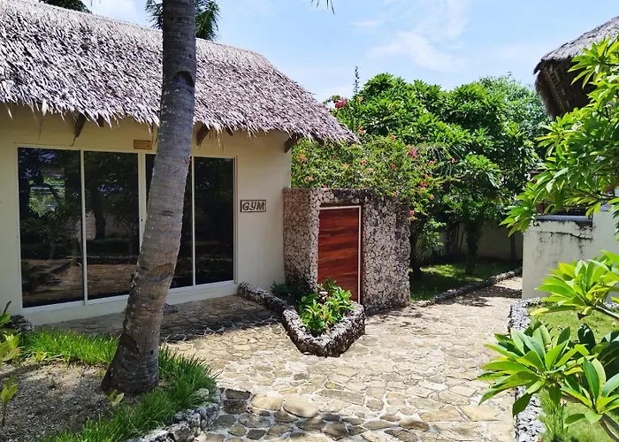 Tepanee Beach Resort