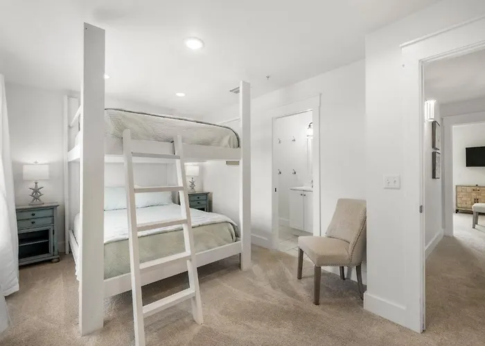 Sand Buckets Unit B, Ocean View Beach Townhouse