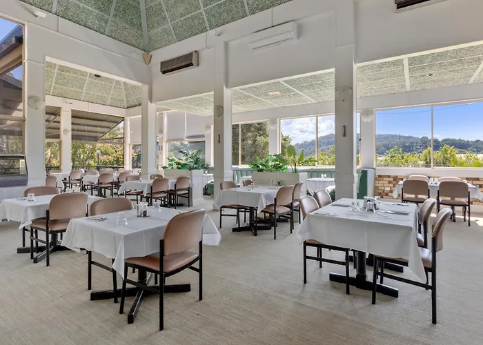 Sanctuary Resort & Treehouse Restaurant