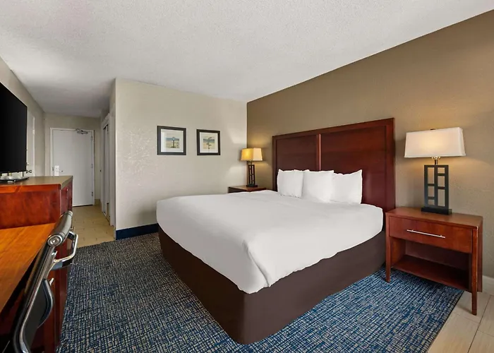 Comfort Inn On The Ocean