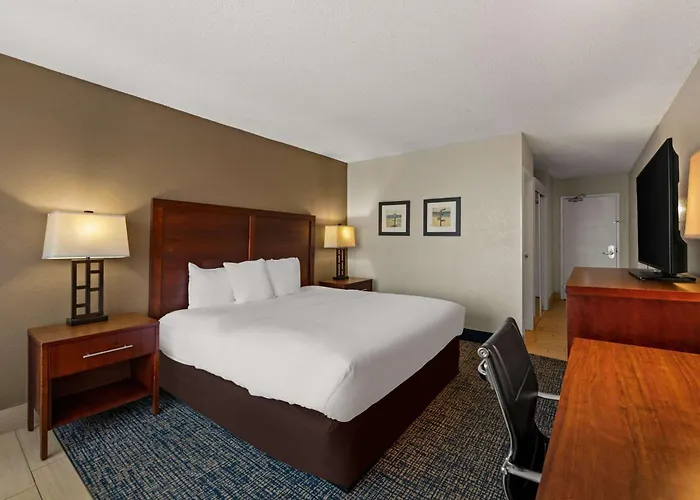 Comfort Inn On The Ocean