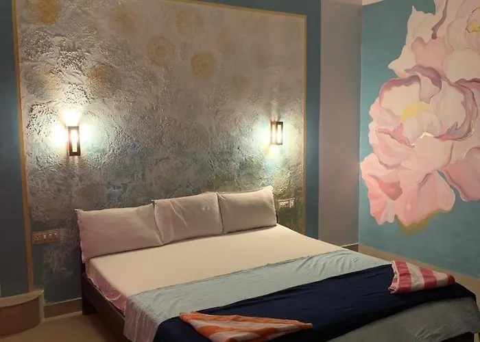 Marina guest house