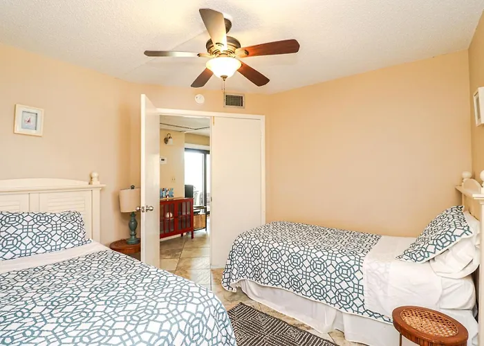 Ocean Village Club D16