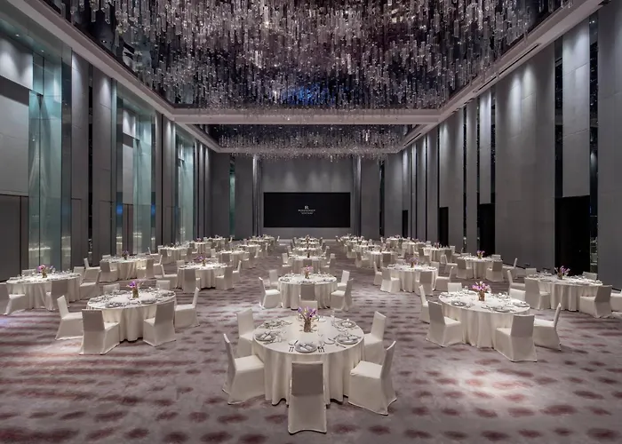 Renaissance Shenzhen Bay Hotel
