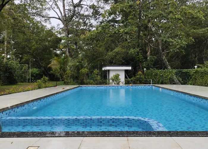 Marari Beach Palace