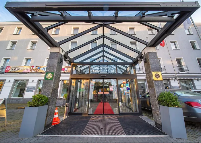Hotel Gromada Arka Lux