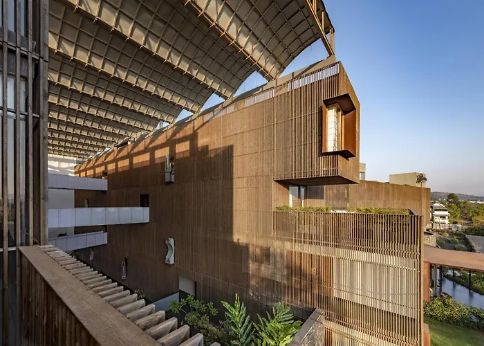 Radisson Resort And Spa Lonavala