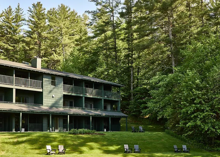 Bluebird Cady Hill Lodge