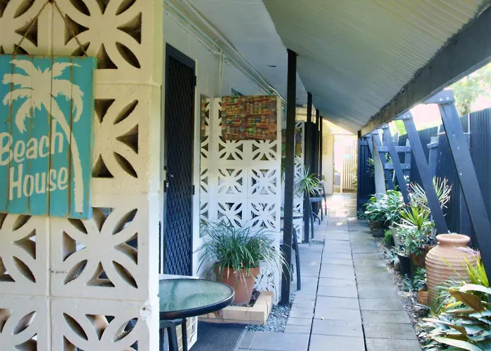 Hideaway Noosa Men Only Beach Resort