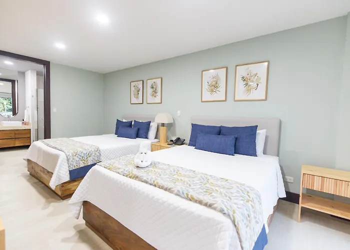Paradise Bay Hotel Boutique
