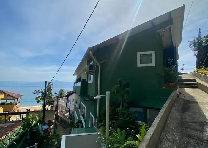 A Pousada Casa Caiçara Praia de Araçatiba
