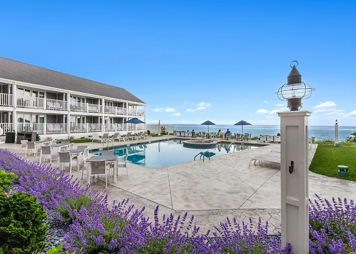 Pelham House Resort