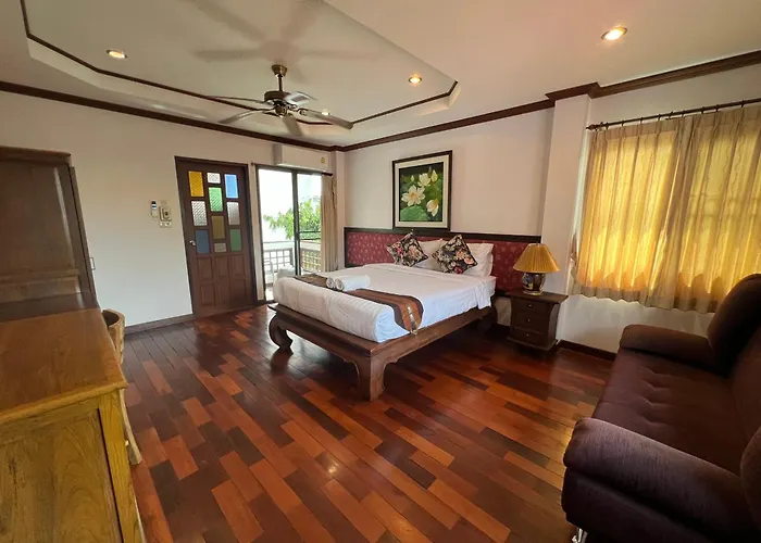 Pha Thai House