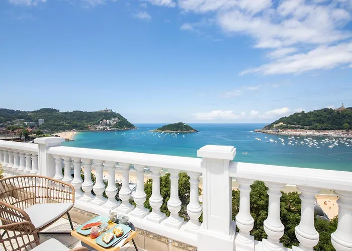 Far Out Inn San Sebastian
