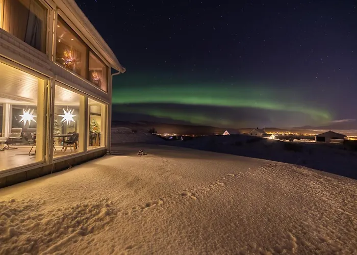 Aurora Borealis Observatory
