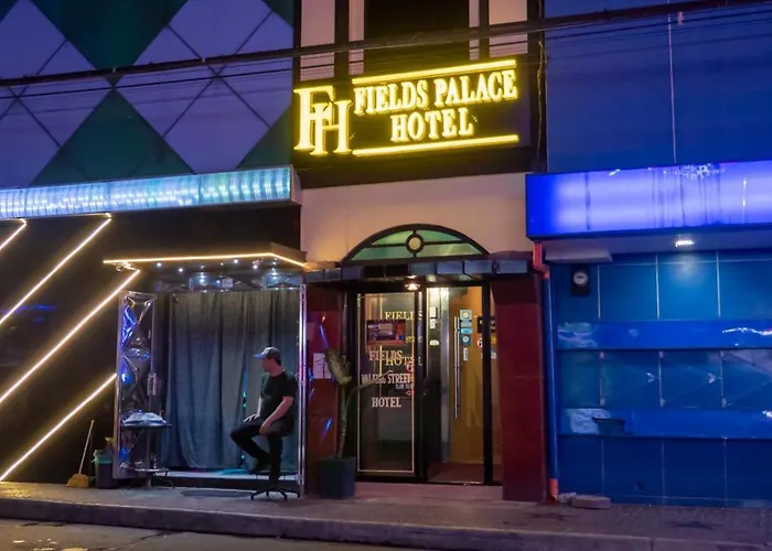 Fields Palace Hotel