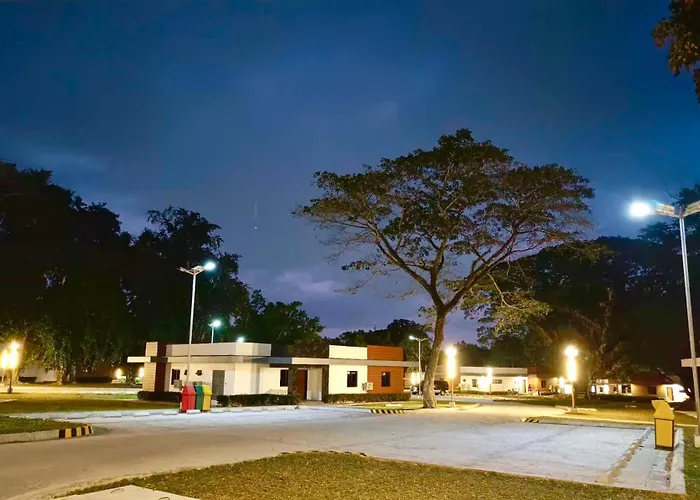 Aurora Villas And Cabin Resort