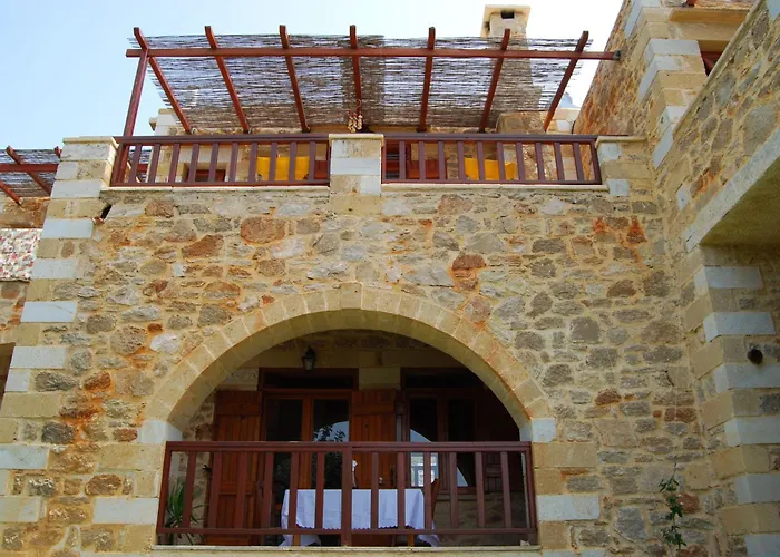 Golden Sun Apartments