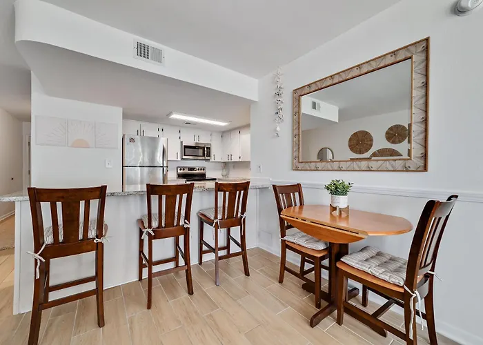 Island Sunrise Unit 561
