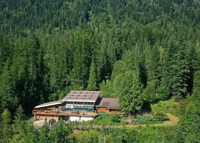 New Denver Lodge
