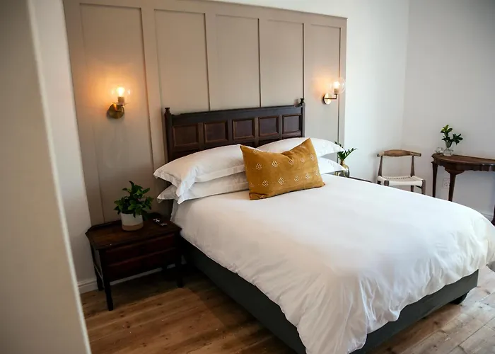 The Grand Hotel Robertson