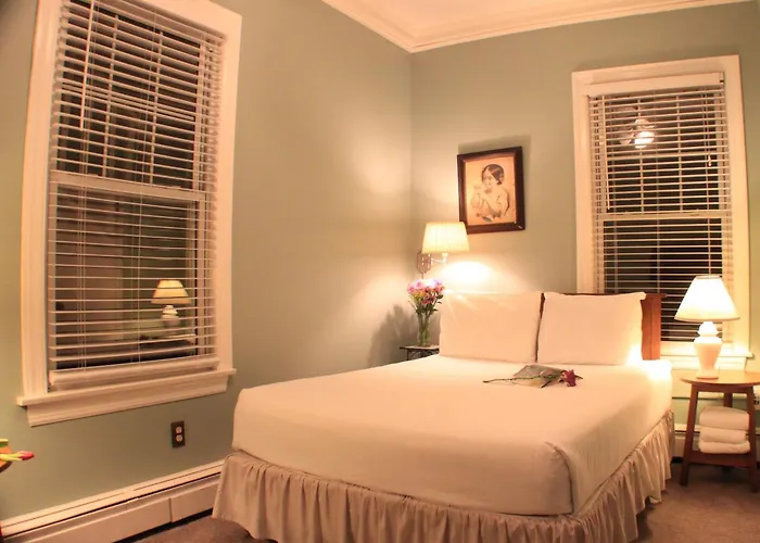 Carisbrooke Inn Bed & Breakfast