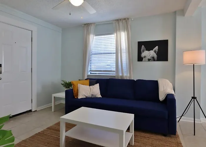 Cozy 1Br Beach Hideaway - One Block To Beach