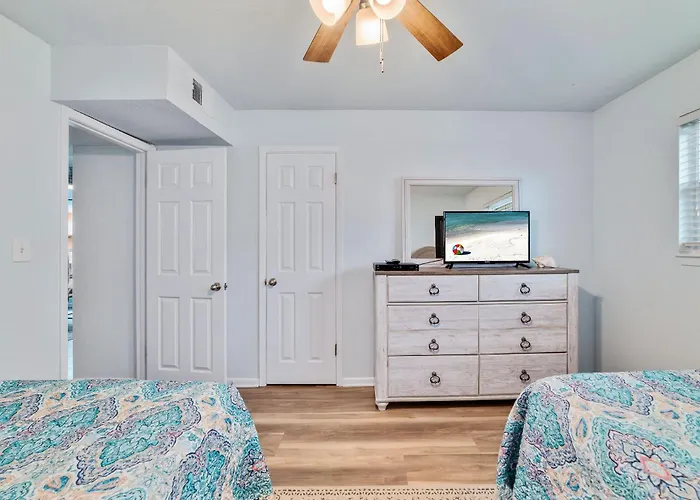 House Harbor B9