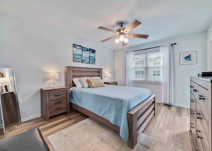 House Harbor B9