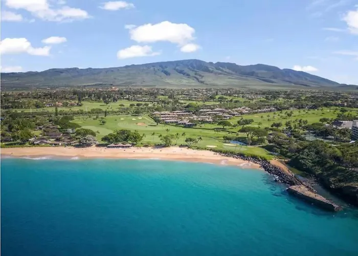 Maui Bliss: 1Br Corner Haven, Ocean & Golf Views