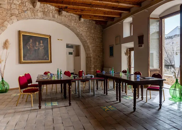 S. Martin Hotel