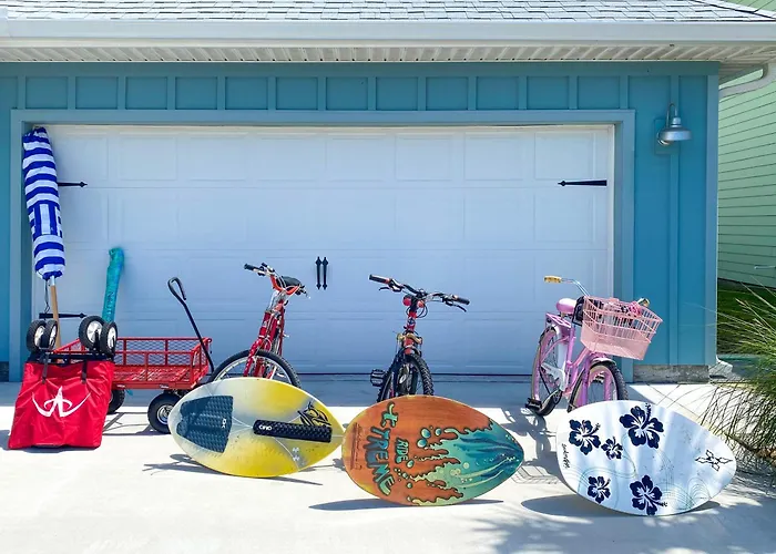 Walk To Beach & Pool: Windmark Beach Home!
