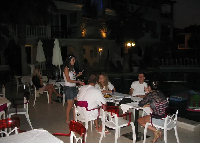 Zante Plaza Hotel & Apartments Laganas