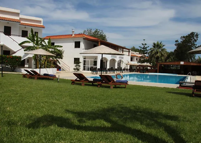 Vallian Village Hotel