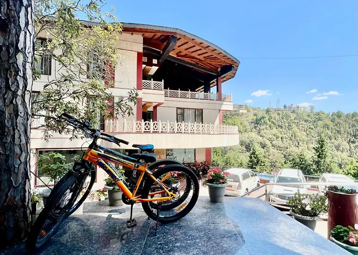 Sea Hawk - Luxury Hill Resort 4 Mins From Bhimtal Lake