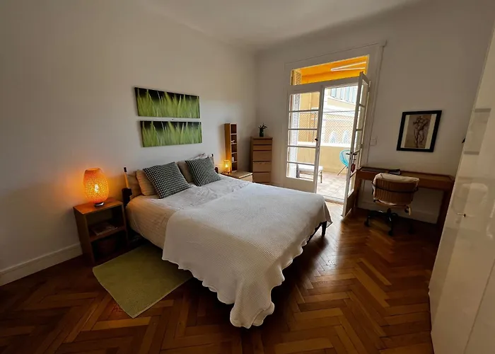 Charmant Appartement 3 Pieces Avec Terrasse - Monaco Ville 150M Du Palais Sur Le Rocher