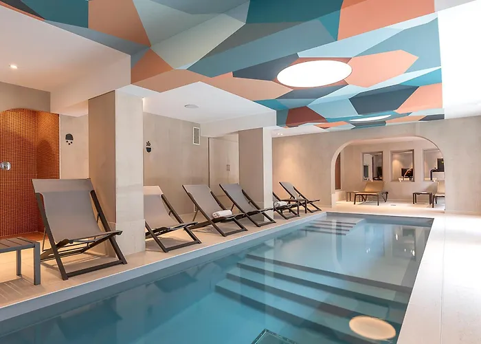 Chalet Hotel Le Prieure & Spa