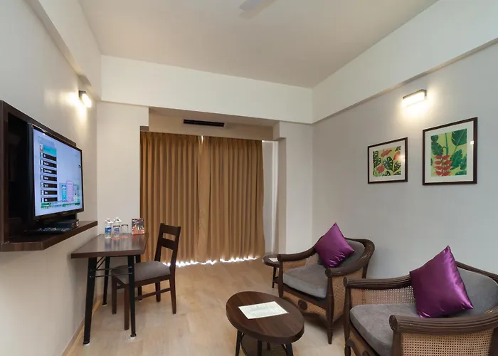 Somy Plaza Calangute Goa - Formerly Somy Resort