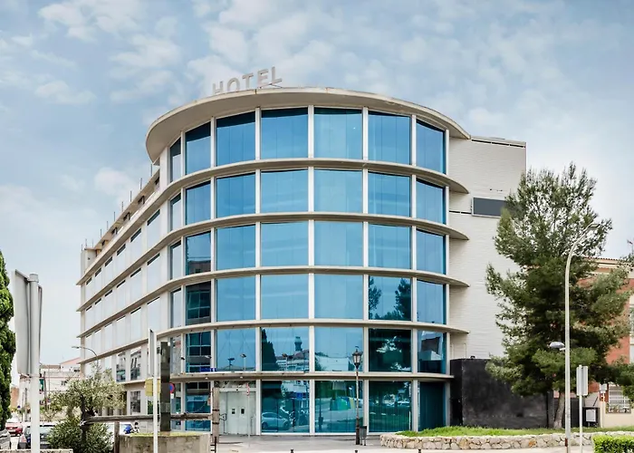 Dorma Cunit Suites & Spa