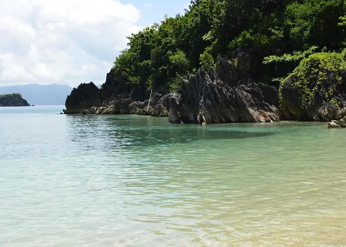 Tugawe Cove Resort