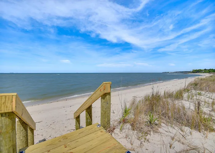 Cape Charles Home: Private Pier & Beach-Front Deck