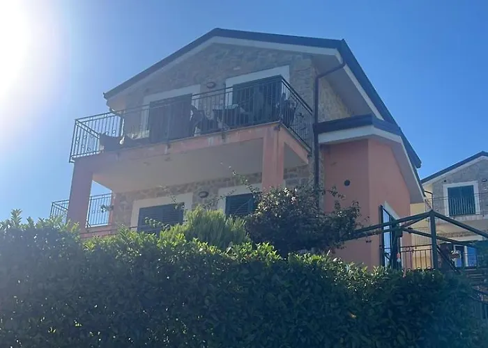 Villa A Mare